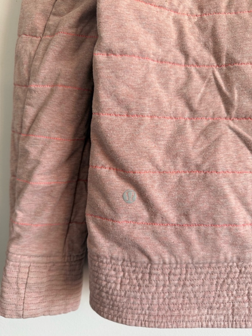 Lululemon The Bomb Reversible Bomber Jacket in Bark Berry/Heathered Bark Berry - Picture 6 of 14